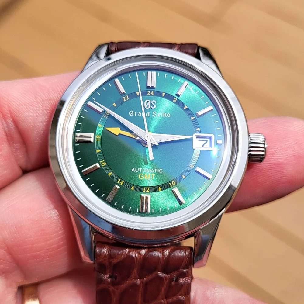 New Custom 39mm Seiko Mod Automatic GMT Watch